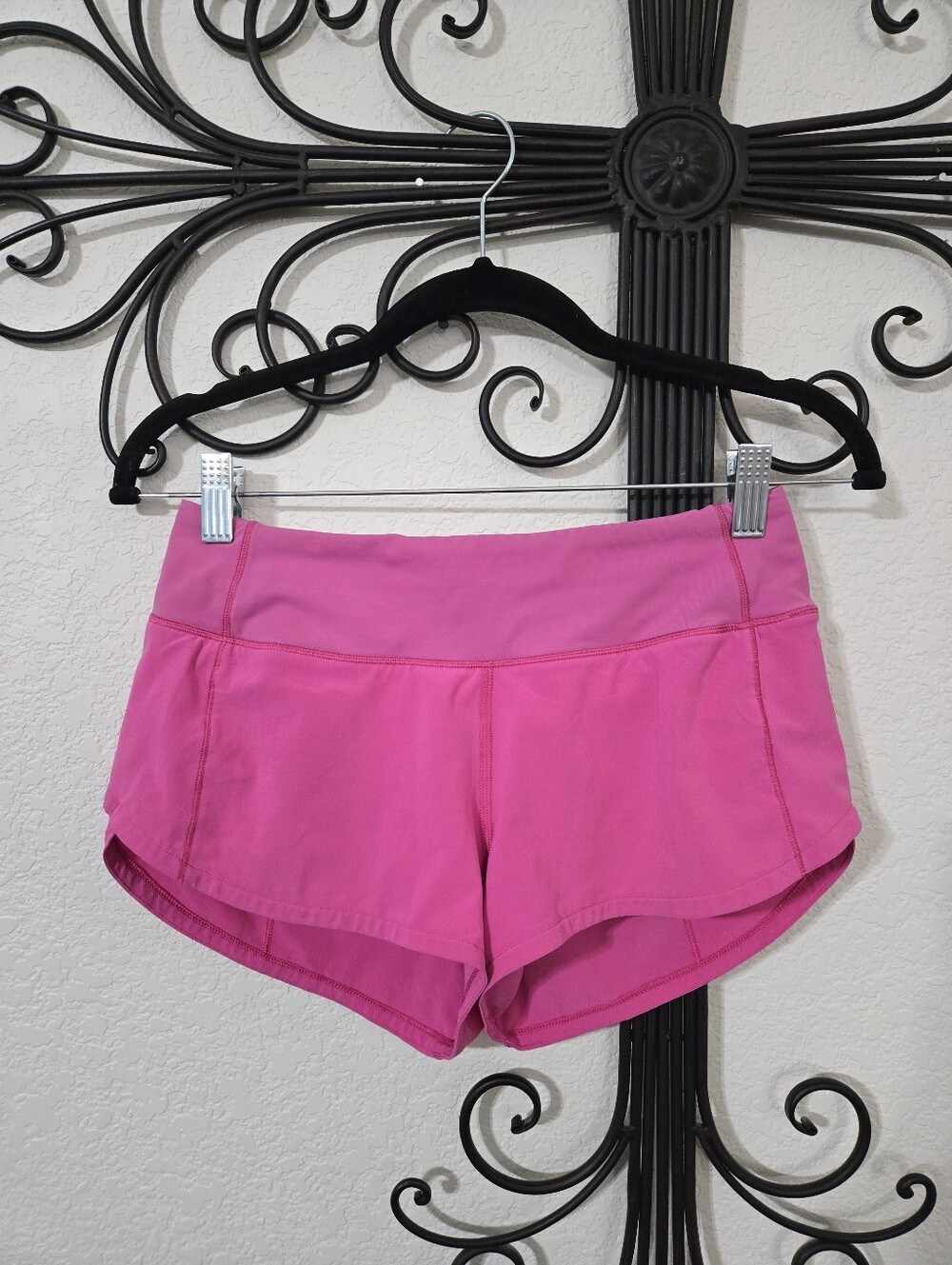 LULULEMON Speed Up Shorts | 2